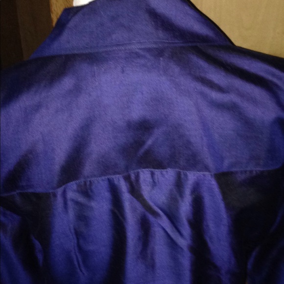 Elegant Dana Buchman Silk Top, Size 8, Like New - Picture 5 of 5